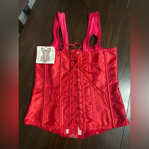 New Vintage Empire Intimates ❤️ Red Shapewear Corset with Satin Finish, size 36 - Picture 2 of 12